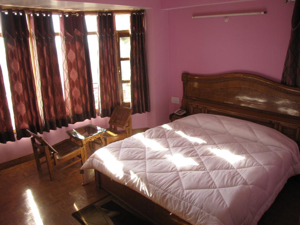Shimla Nature Ville Zimmer foto